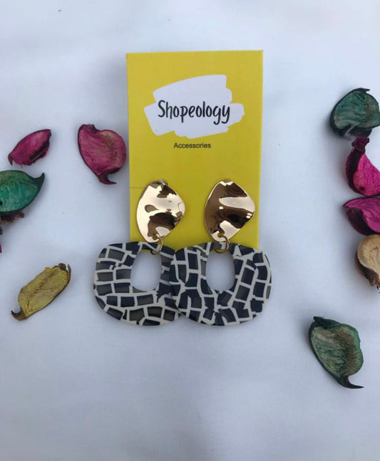 Zeb hoop earrings - Shopeology