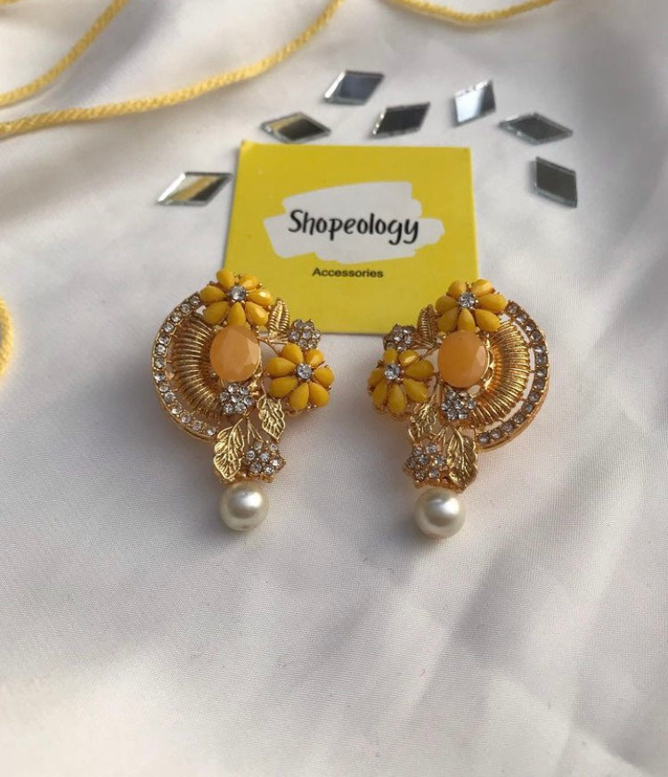 Mehnaz Earrings - Shopeology