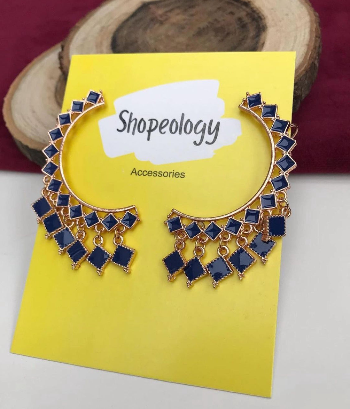 Minimal earcuff earrings - Shopeology