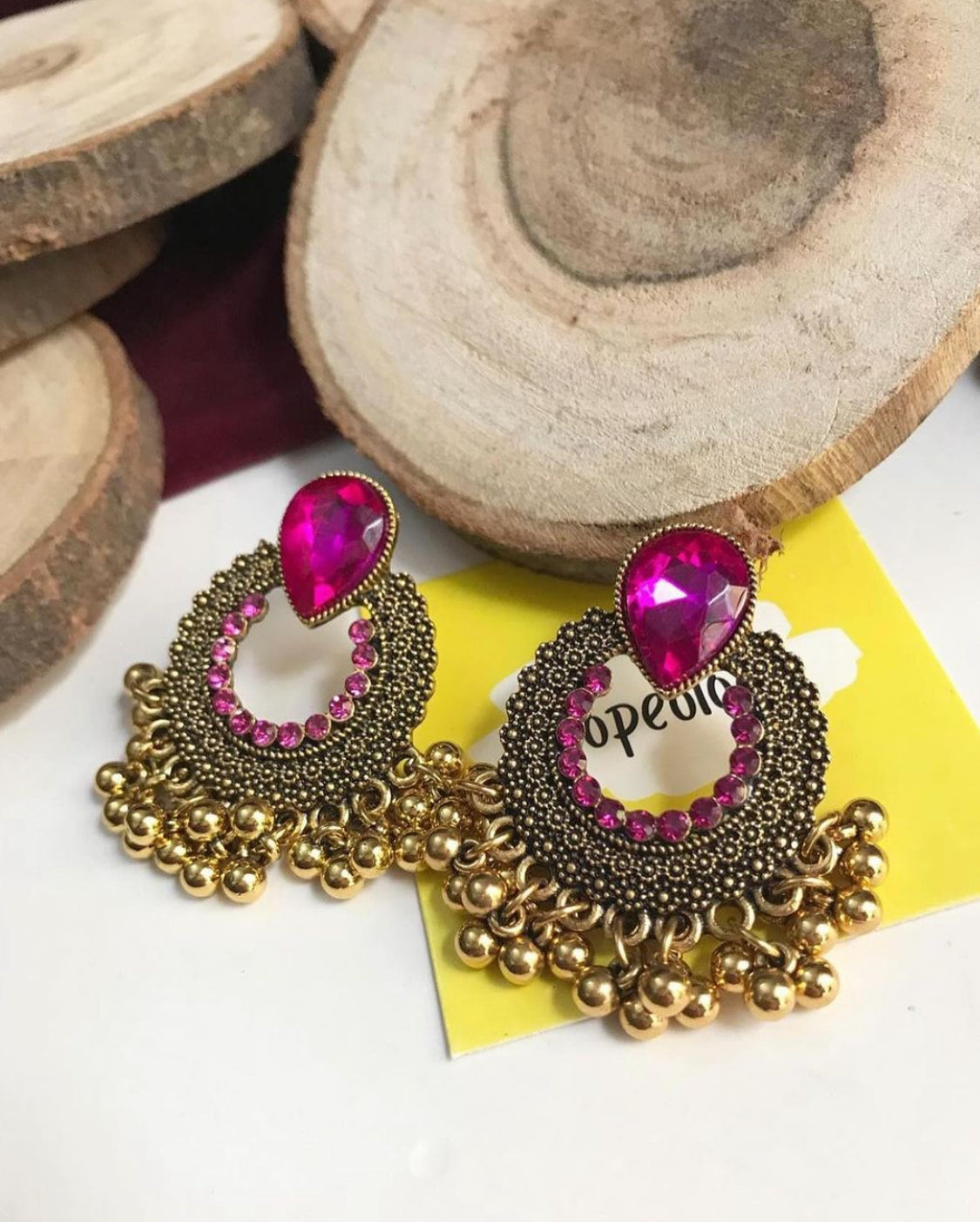 Antique gul earring - Shopeology