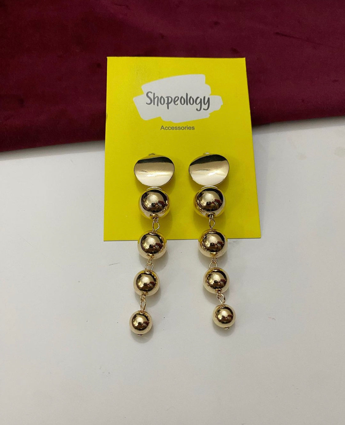 Dangling drop earrings - Shopeology