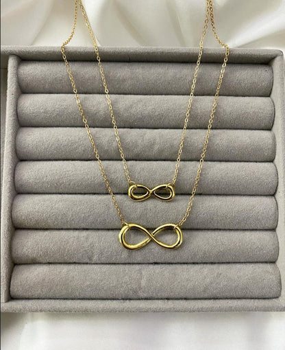 Infinite layered necklace