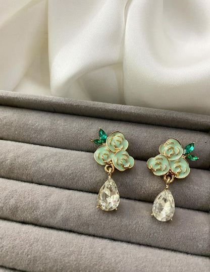 Floryn Drop Earring