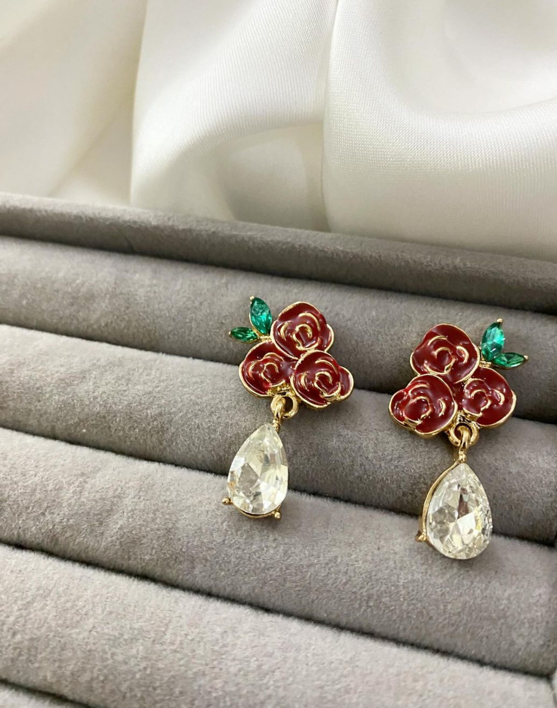 Floryn Drop Earring