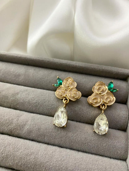 Floryn Drop Earring