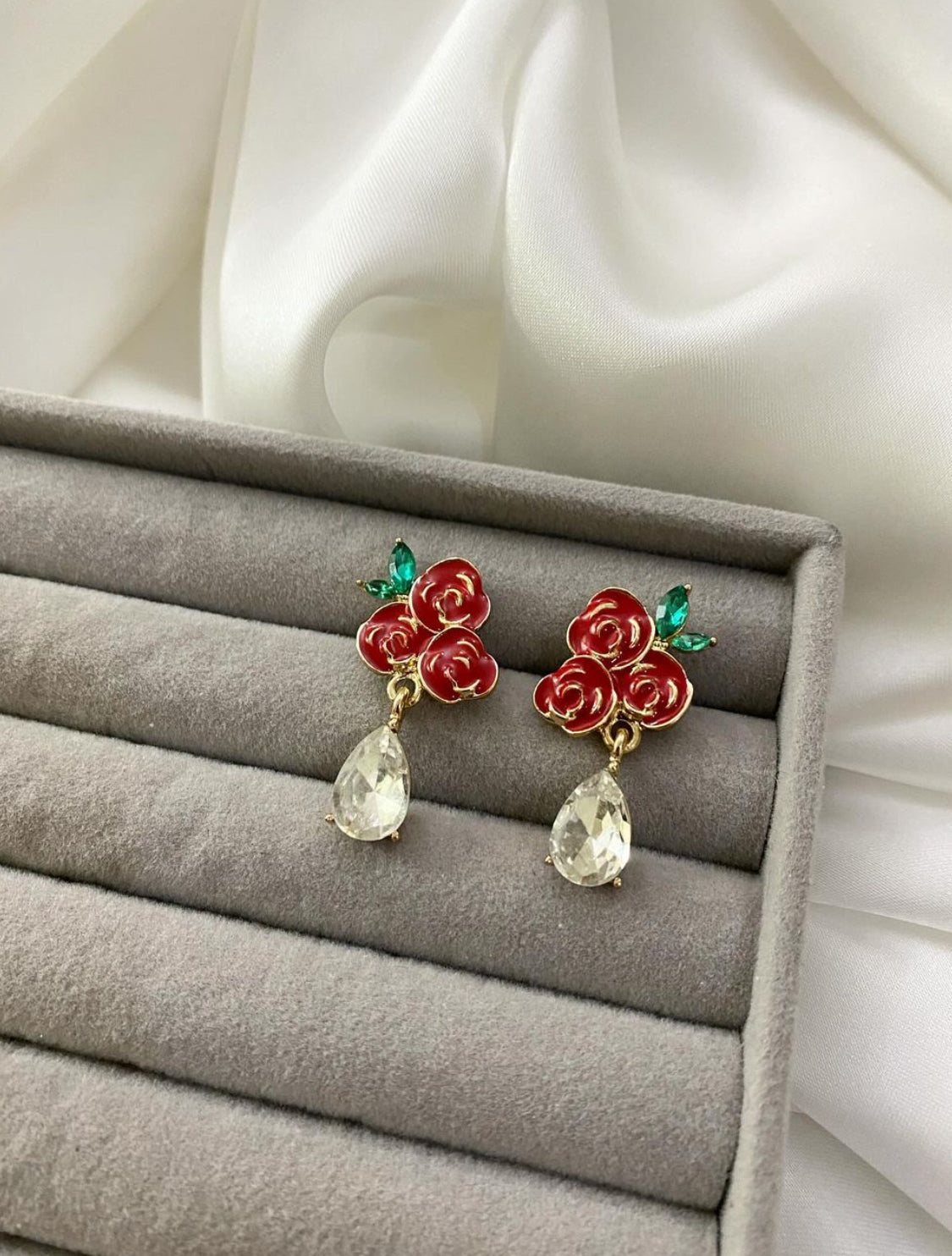 Floryn Drop Earring