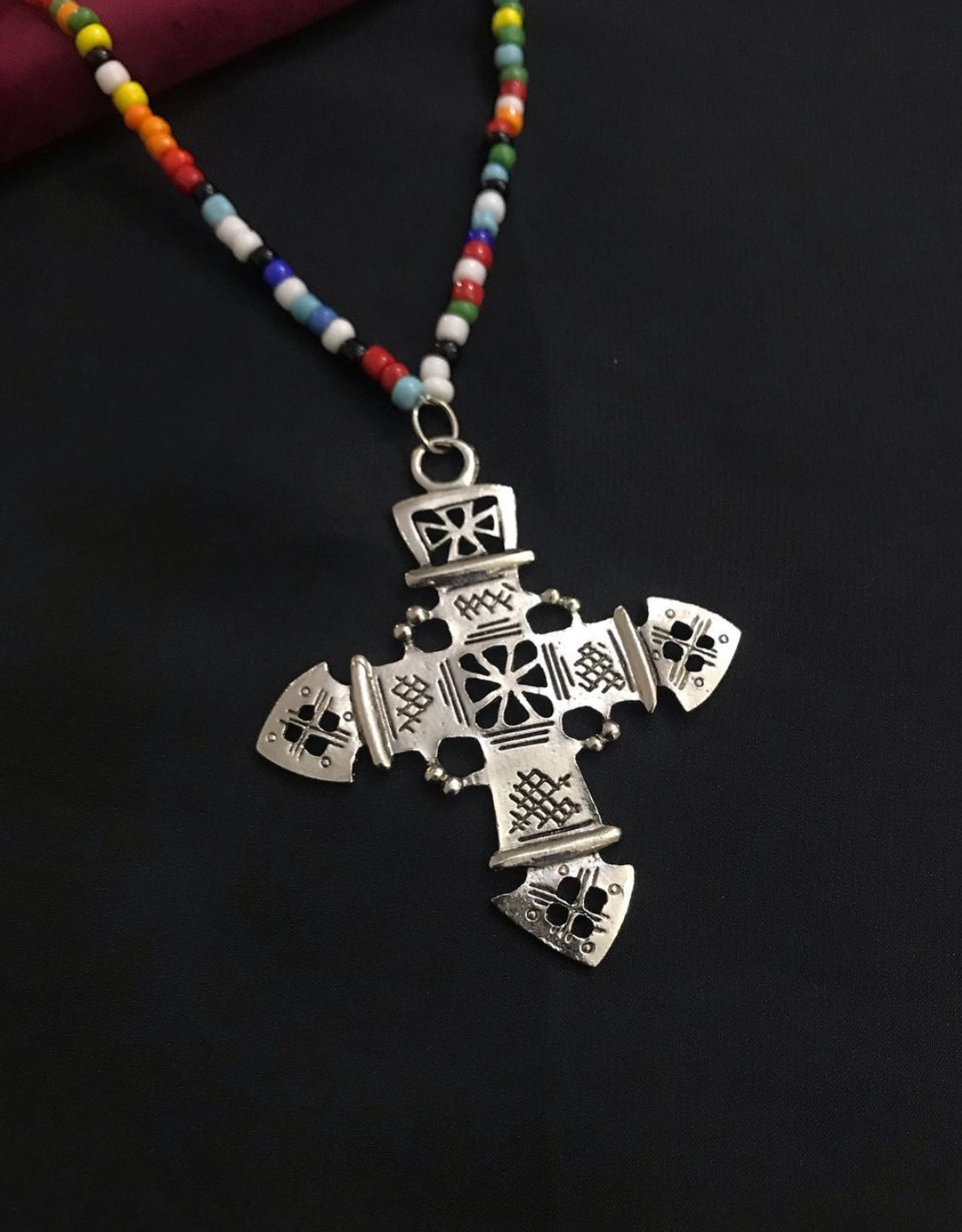 Handmade choker necklace - Shopeology